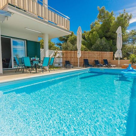 Nono Jure , Private Pool & Sauna Милна Екстериор снимка