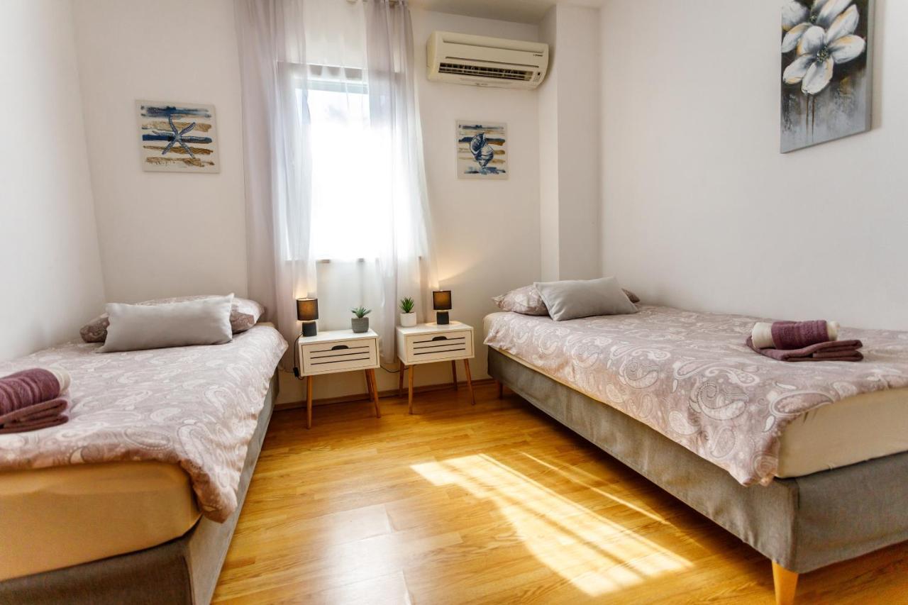 Nono Jure , Private Pool & Sauna Милна Екстериор снимка