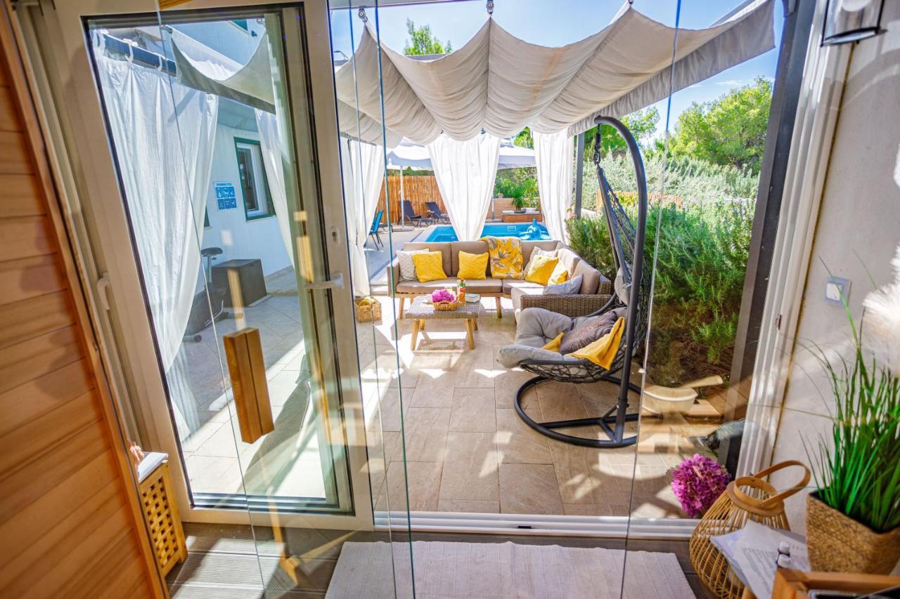 Nono Jure , Private Pool & Sauna Милна Екстериор снимка