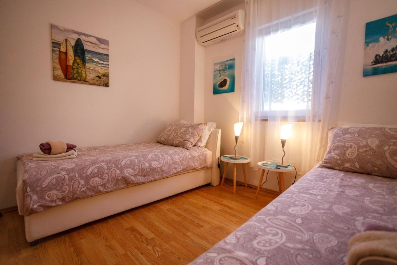 Nono Jure , Private Pool & Sauna Милна Екстериор снимка