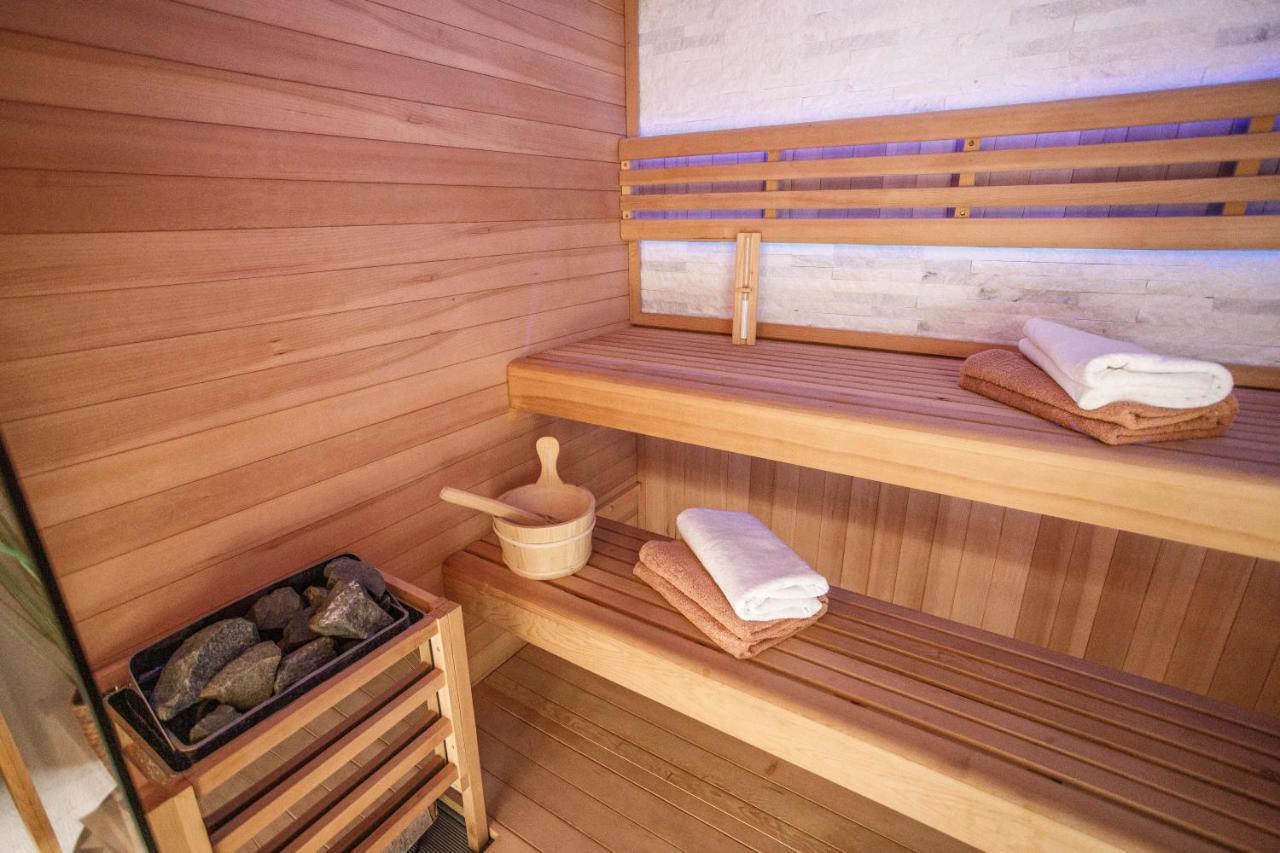 Nono Jure , Private Pool & Sauna Милна Екстериор снимка